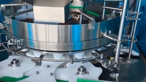 Machine de remplissage pour dés de bœuf séché