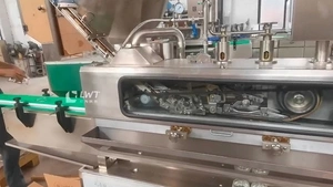 Capsuleuse sous jet de vapeur