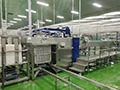 Chargeur et déchargeur de caisses d'autoclave
