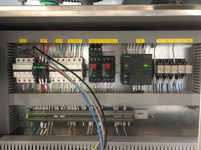 Machine de remplissage rotative